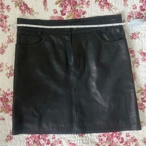 Agnes B. Lamb Skin Skirt